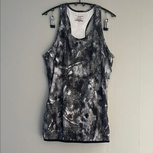 Tek Gear Athletic Top Size Small